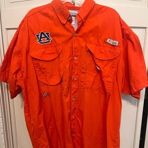 Men’s Auburn Columbia fishing shirt